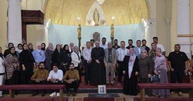 Group from the Basra University staff visited the Virgin Mary Chaldean Cathedral Group from the Basra University staff visited the Virgin Mary Chaldean Cathedral