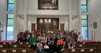 Celebrating the Chaldean Catholic Mass in UR Celebrating the Chaldean Catholic Mass in UR