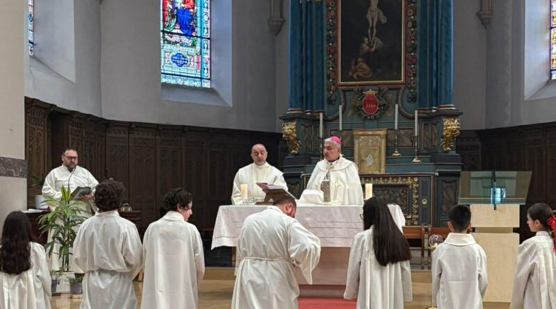 القداس الإلهي حسب الليتورجية الكلدانية في لوكسمبورغ ضمن فعاليات الزائر الرسولي للكنيسة الكلدانية القداس الإلهي حسب الليتورجية الكلدانية في لوكسمبورغ ضمن فعاليات الزائر الرسولي للكنيسة الكلدانية